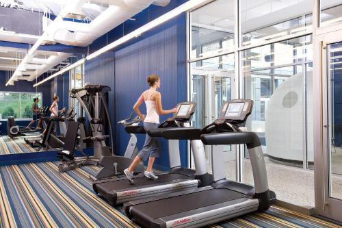 Aloft Harlem - Facilities and Amenities
