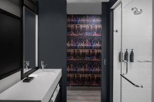 Aloft New York Chelsea - Hotel Overview