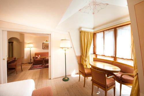 Alpen Suite Hotel - Hotel Overview and Location