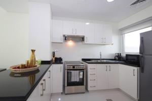 Amazing 3 Bhk Villa 25 Minutes From The Expo - Property Details