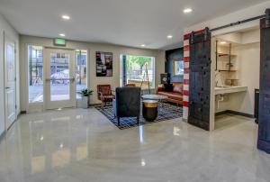 Americana Modern Hotel - Hotel Overview