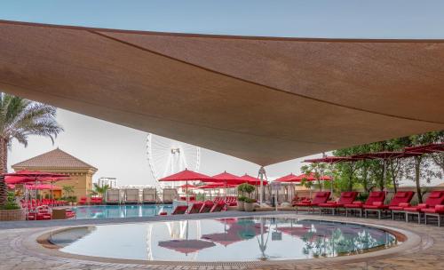 Amwaj Rotana, Jumeirah Beach - Dubai - Location and Accessibility