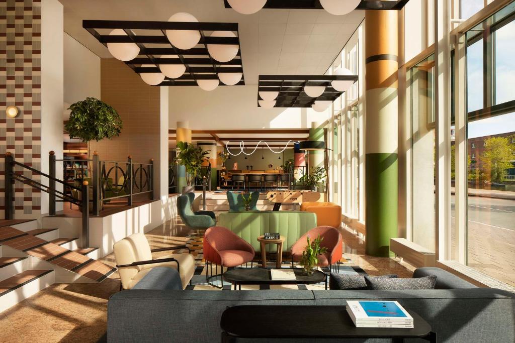Avani Museum Quarter Amsterdam Hotel – Previously NH Amsterdam Museum Quarter Review