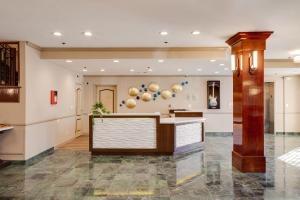 Ayres Hotel Corona East - Hotel Overview