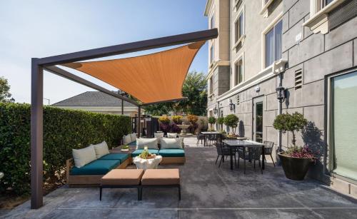Ayres Hotel Huntington Beach/Fountain Valley - Destination Overview