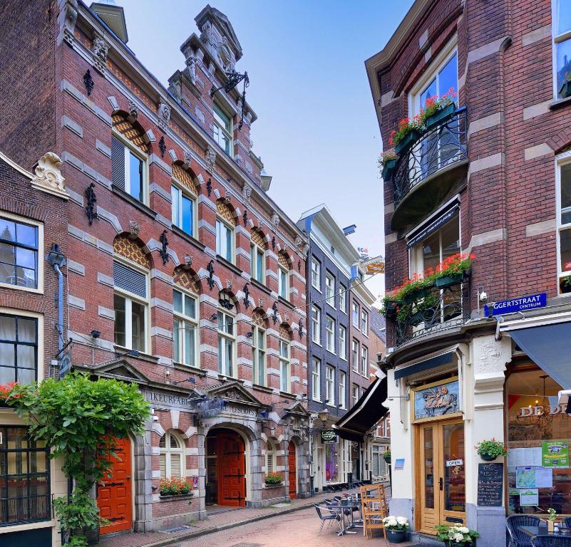 Best Western Dam Square Inn - Overview of the Hotel