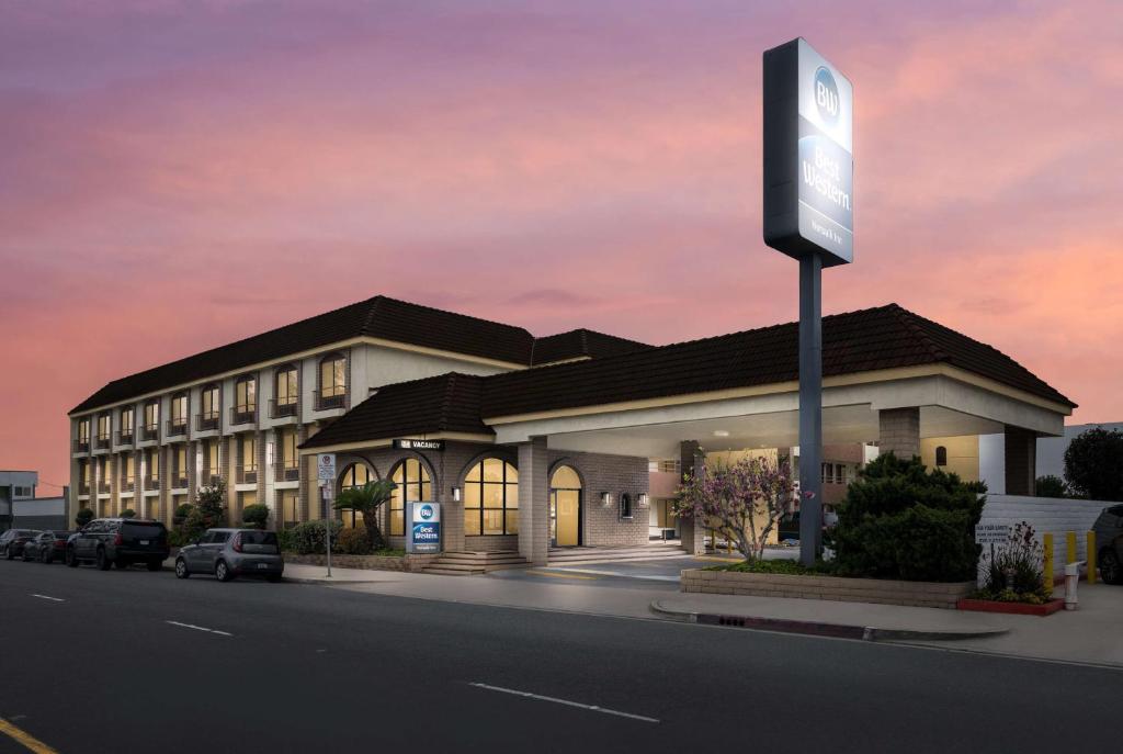 Best Western Norwalk Inn - Hotel Overview