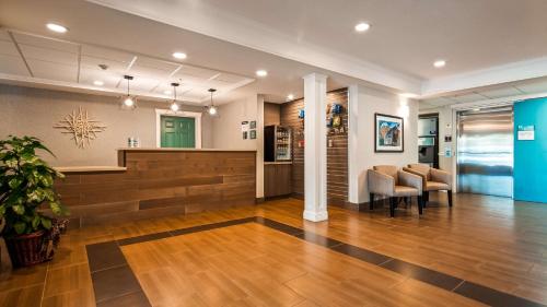 Best Western Paradise Hotel - Convenient Location