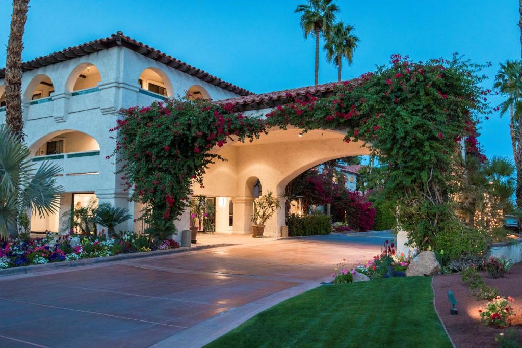 Best Western Plus Las Brisas Hotel Review