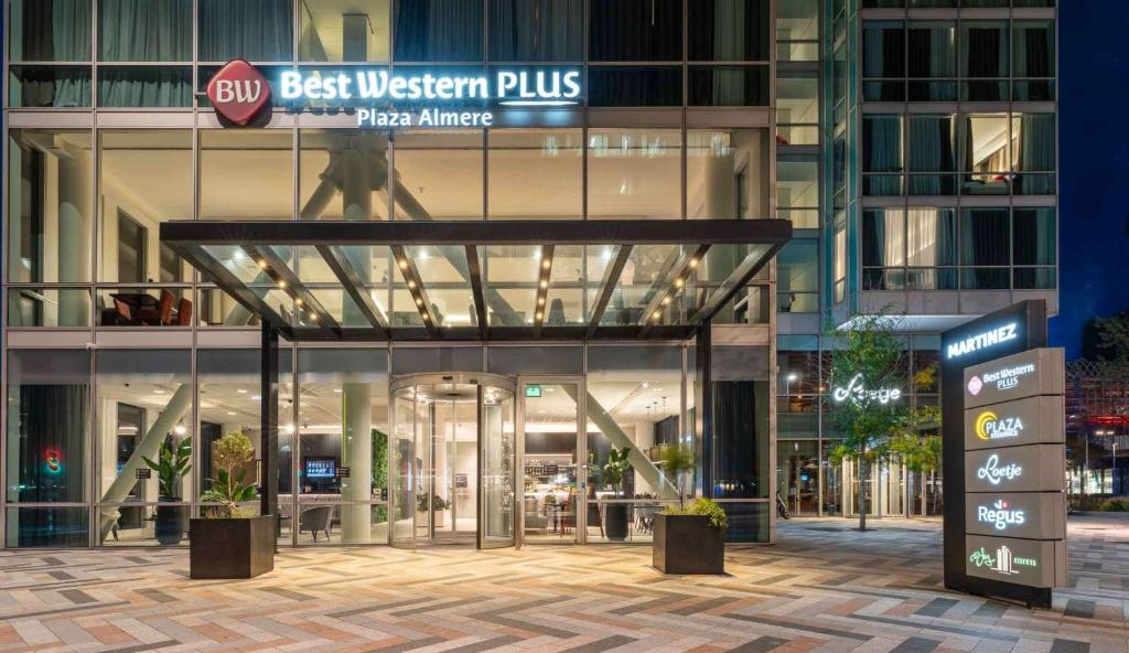 Best Western Plus Plaza Almere Review
