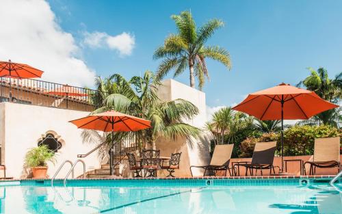 Brisas Del Mar Inn at the Beach - Hotel Overview