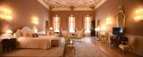 Ca Sagredo Hotel - Hotel History