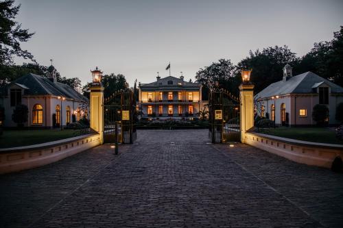Castle De Vanenburg - Hotel Overview