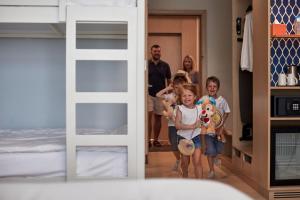 Centara Mirage Beach Resort Dubai - Resort Highlights and Ratings