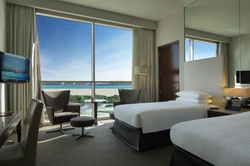 Centro Yas Island-by Rotana - Overview of the Hotel