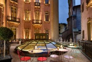 Château Monfort - Relais & Châteaux - Hotel Overview