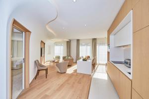 Cigale Apartments - Accommodation Details