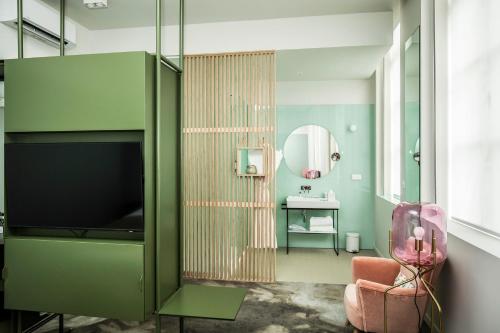 Clarance Hotel Lille - Hotel Overview