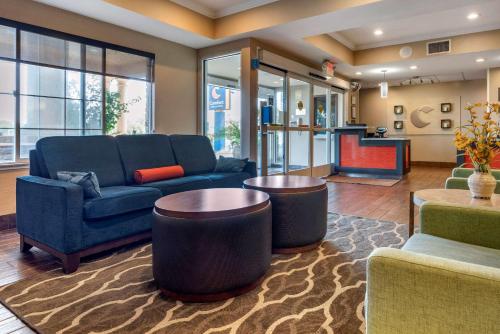 Comfort Inn & Suites Sacramento - University Area - Hotel Overview
