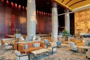 Conrad Dubai - Luxury and Contemporary Style