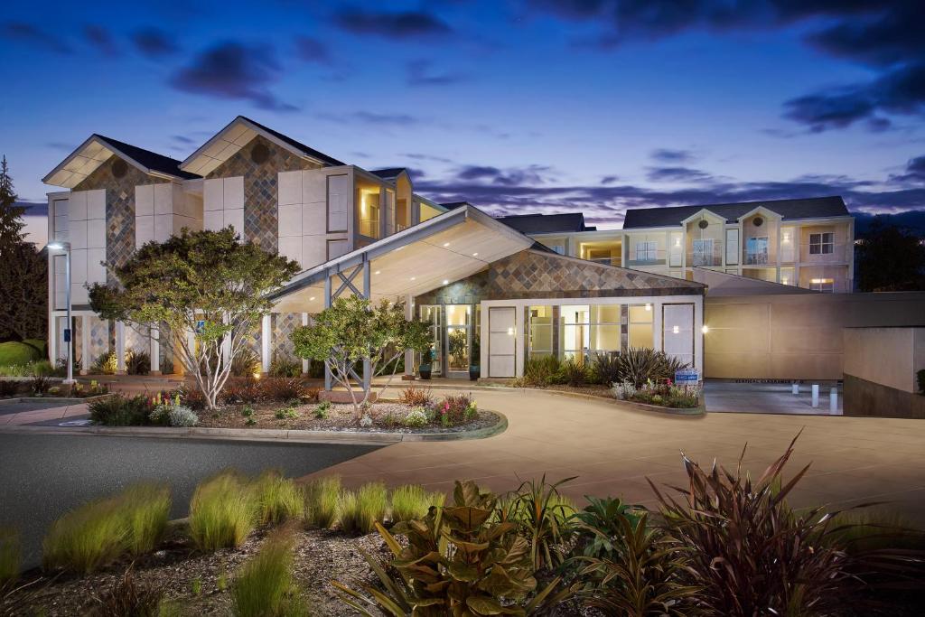 Corporate Inn Sunnyvale - All-Suite Hotel - Hotel Overview