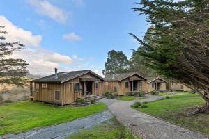 Costanoa Lodge and Camp - Picturesque Location and Surrounding Attractions
