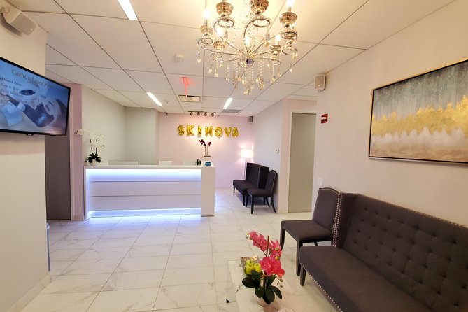 Couples Massage and Facial