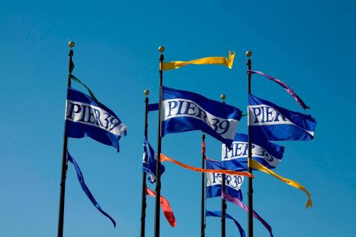 Courtyard by Marriott Fishermans Wharf - Hotel Overview