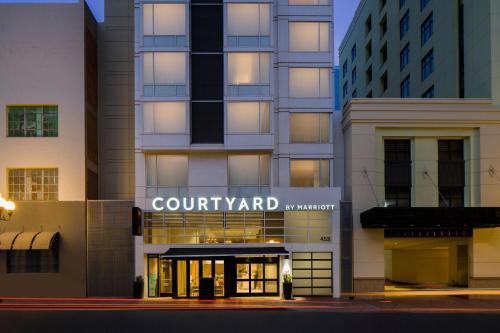 Courtyard by Marriott San Diego Gaslamp/Convention Center - Hotel Overview
