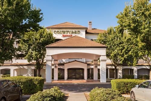 Courtyard by Marriott San Jose South/Morgan Hill - Location and Proximity