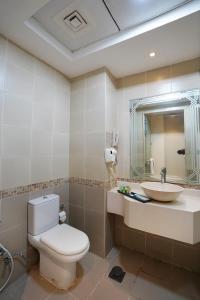 Cube Hotel Dubai - Overview and Location