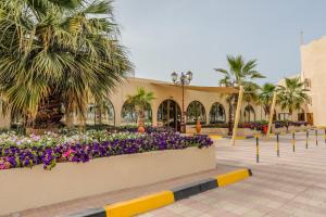 Dhafra Beach Hotel - Hotel Overview