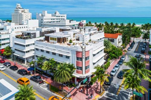 Dream South Beach, by Hyatt - Hotel Overview and Location