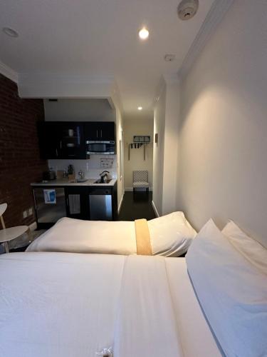 East Village Hotel - Hotel Overview and Location
