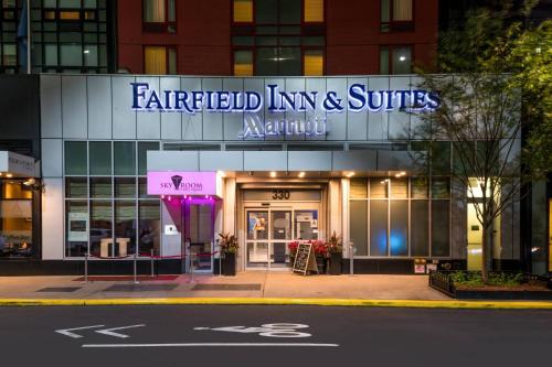 Fairfield Inn & Suites By Marriott New York Manhattan/Times Square - Hotel Overview and Location