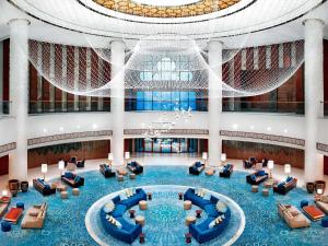 Fairmont Ajman - Beachfront Location and Accessibility
