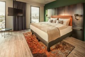 Fender Amsterdam, an IHG Hotel - Hotel Overview and Location