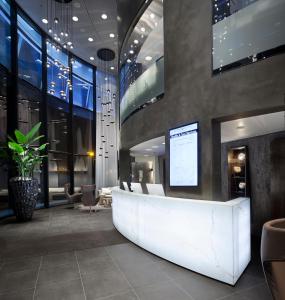 Fletcher Hotel Amsterdam - Location and Accessibility