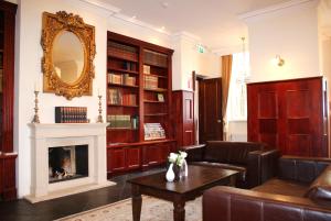 Fletcher Hotel-Restaurant De Dikke Van Dale - Hotel Overview and Location