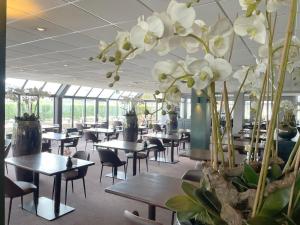 Fletcher Hotel-Restaurant 's-Hertogenbosch - Hotel Location and Accessibility
