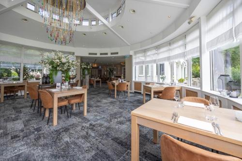 Fletcher Hotel Restaurant The White Raven - Hotel Overview