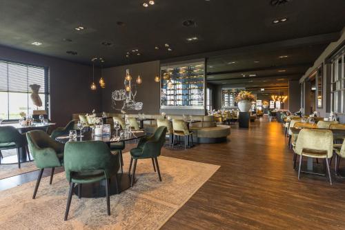 Fletcher Kloosterhotel Willibrordhaeghe - Hotel Overview and Location