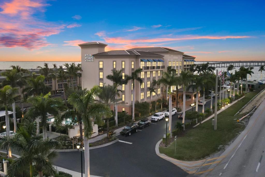 Four Points by Sheraton Punta Gorda Harborside Review