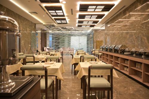 Garden City Hotel Dubai Review