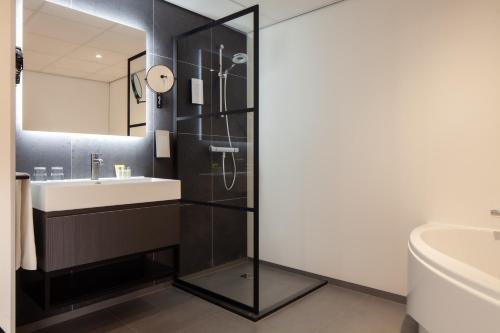 Golden Tulip Leiden Centre Review