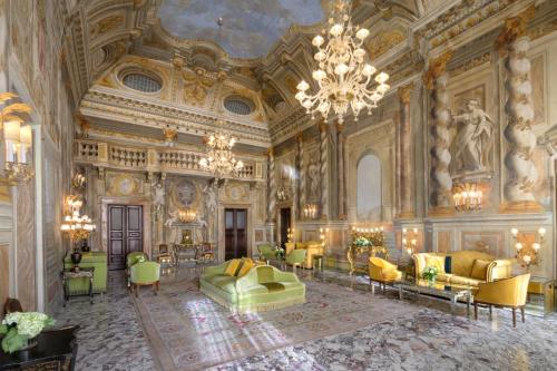 Grand Hotel Continental Siena – Starhotels Collection Review
