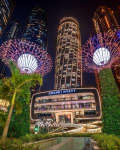 Grand Hyatt Abu Dhabi Hotel & Residences Emirates Pearl - Location and Accessibility