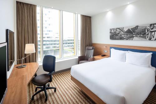 Hampton by Hilton Amsterdam Airport Schiphol - Hotel Overview and Location