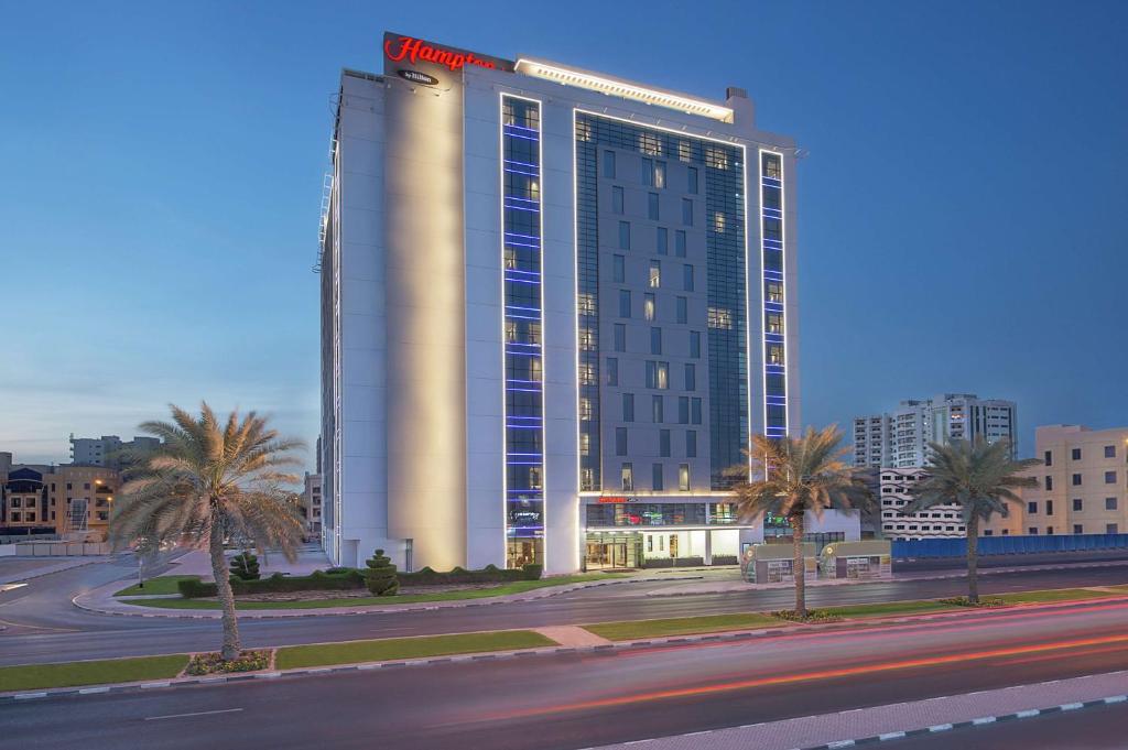 Hampton By Hilton Dubai Airport - Location and Proximity