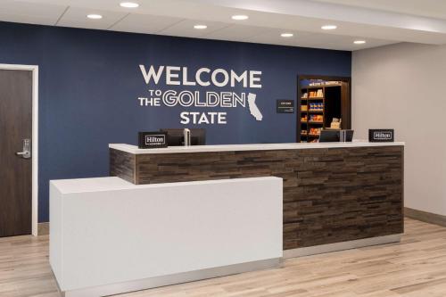 Hampton Inn & Suites Manteca - Hotel Highlights